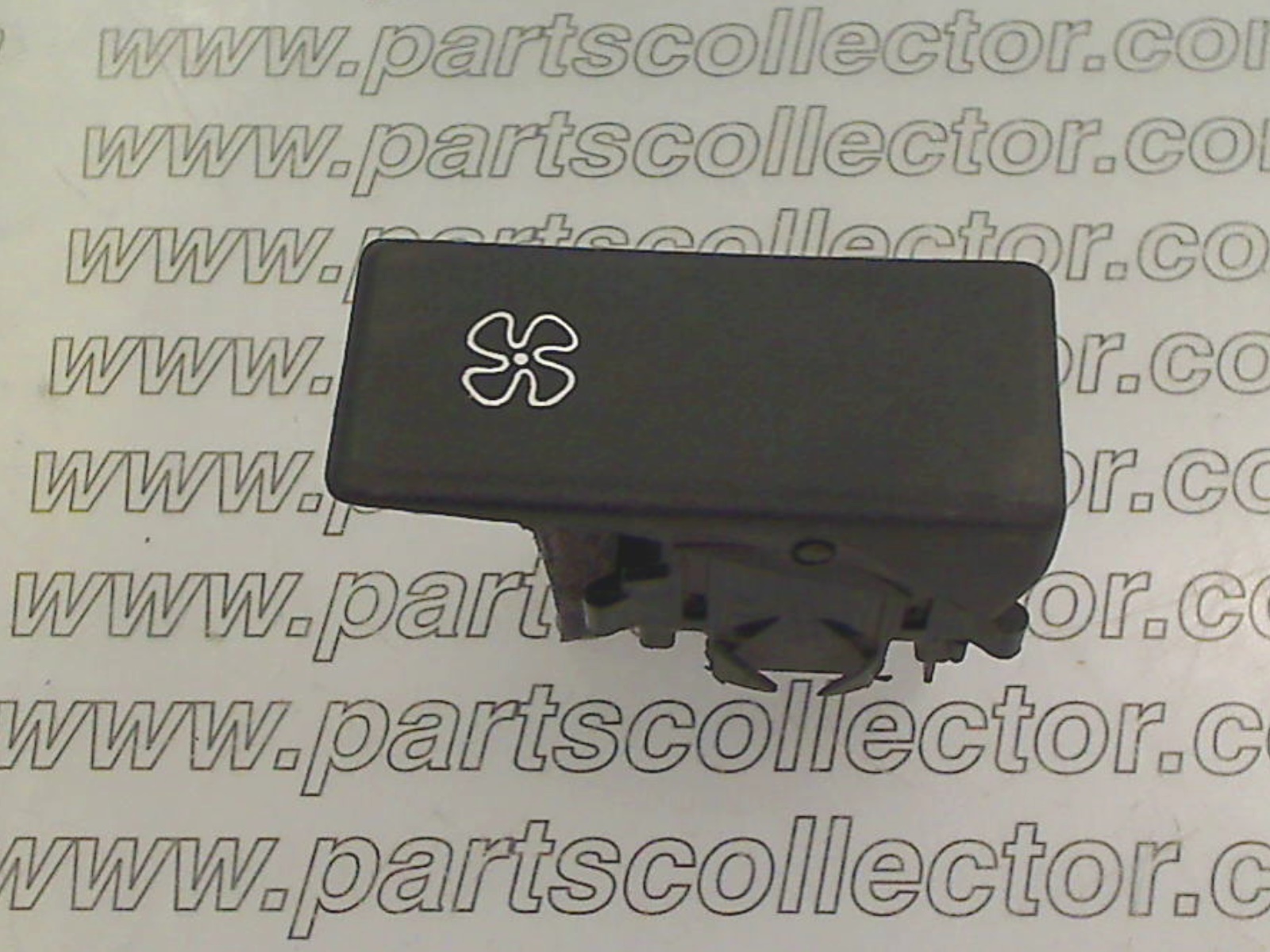 FIAT  Electrical system code 9470 compatible with: FIAT 126 - additional view